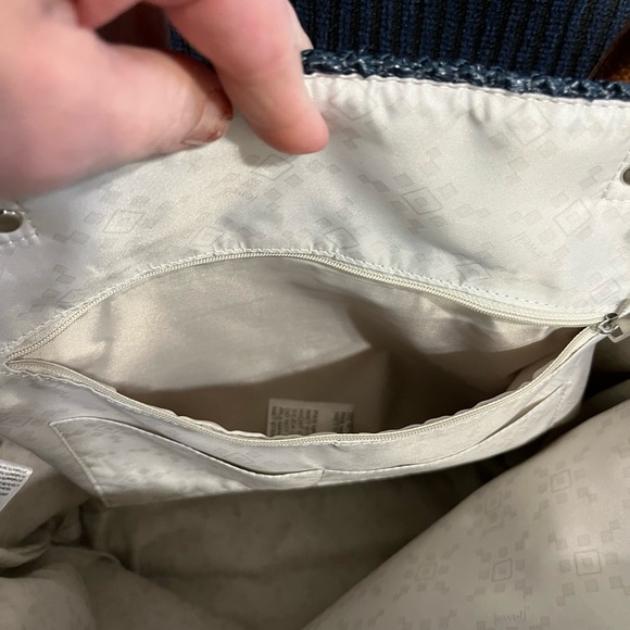 31 Around Town Tote NWOT - Picture 4 of 6